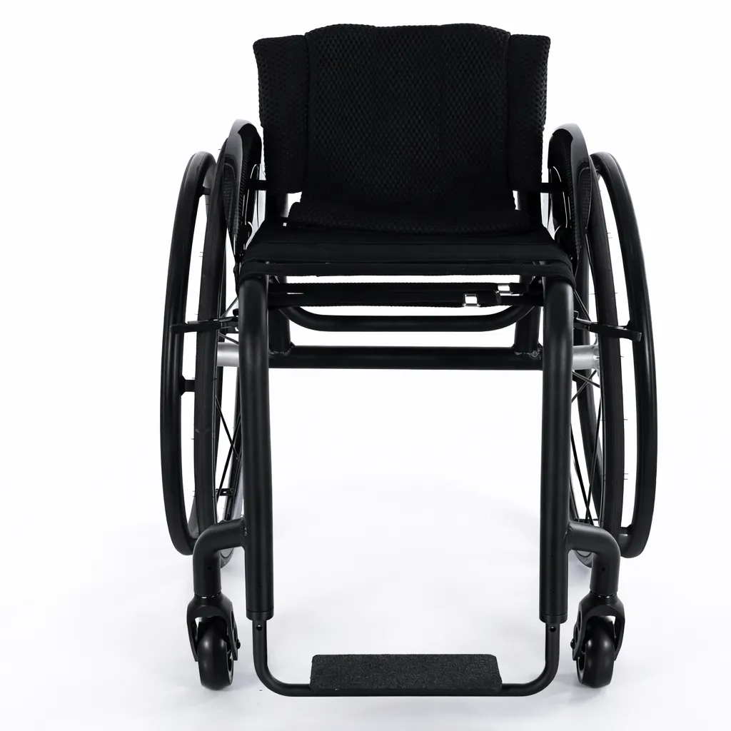 Wózek aktywny SPARX ONE - widok od przodu